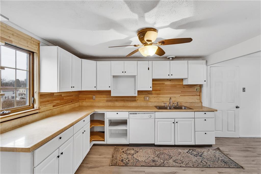 531 5th Avenue Avonmore, PA 15618 - Photo 13 of 25 a kitchen with a sink cabinets and window