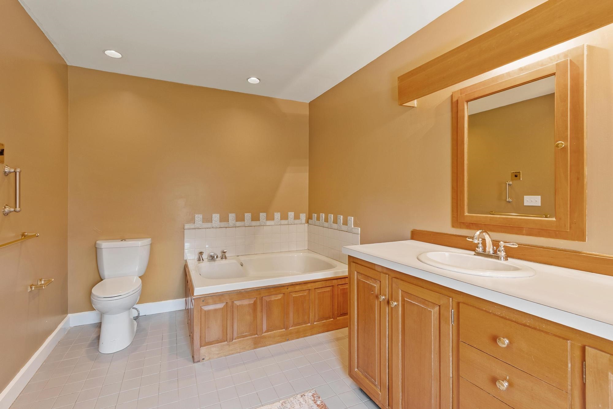 21 Peninsula Drive, Unit 21 Stratham, NH 03885 - Photo 21 of 35