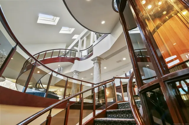 a view of a entryway