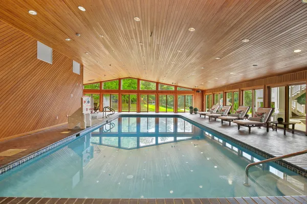 $9,900,000 | 50 Poplar Hill Drive, Farmington, CT 06032