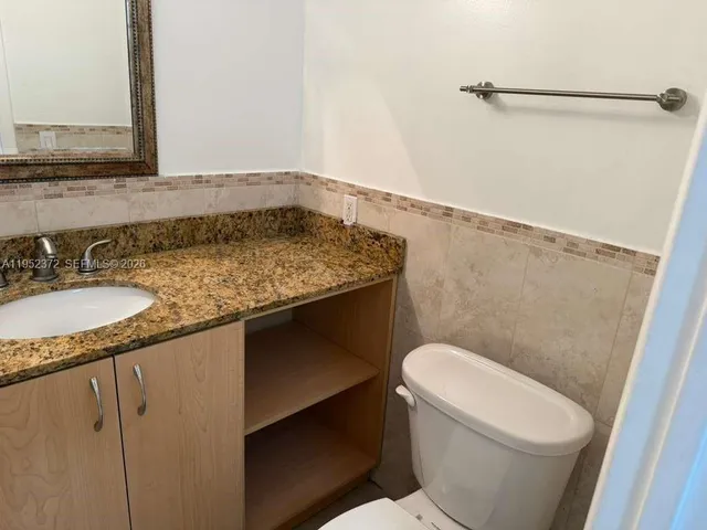 $2,200 | 2750 Northeast 183rd Street, Unit 1201, Aventura, FL 33160