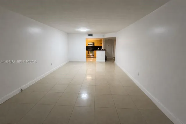 $2,200 | 2750 Northeast 183rd Street, Unit 1201, Aventura, FL 33160