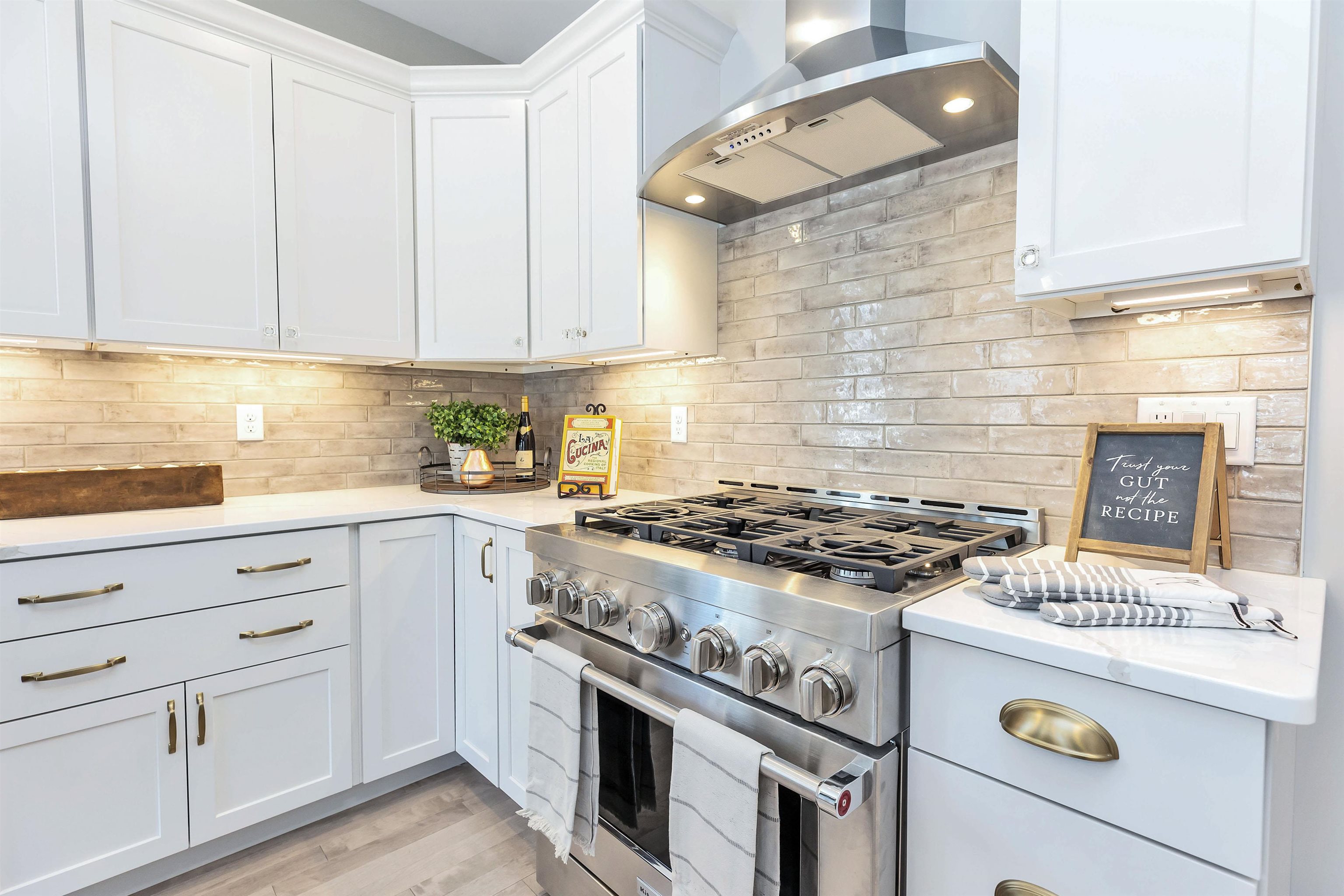 22 Tree Line Drive Auburn, NH 03032 - Photo 11 of 39