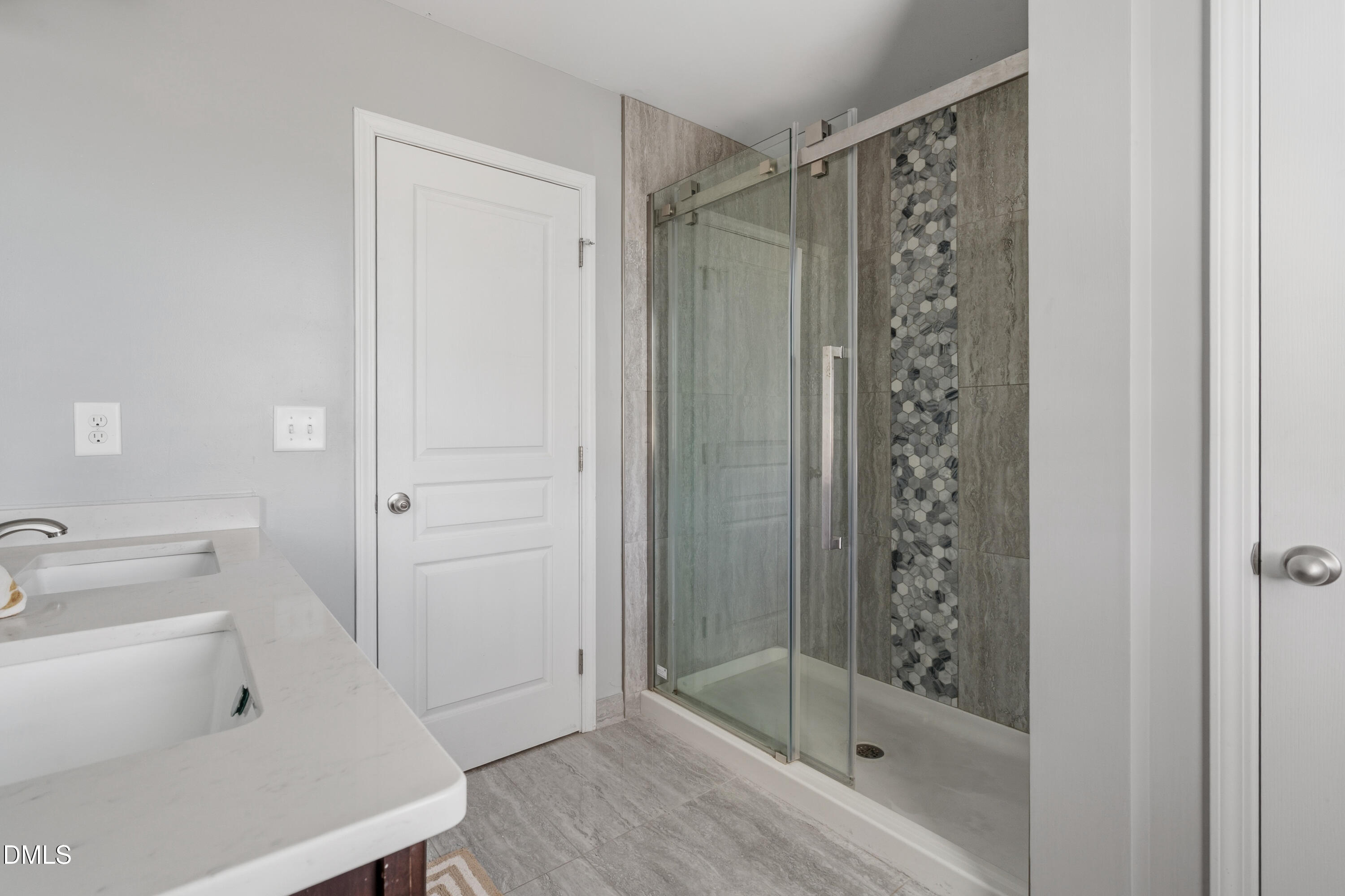 9308 Wooden Road Raleigh, NC 27617 - Photo 28 of 54 DSC04391
