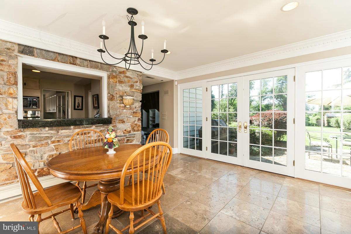 1302 Aintree Road Baltimore, MD 21286 - Photo 12 of 30 Breakfast Area in Sun Room