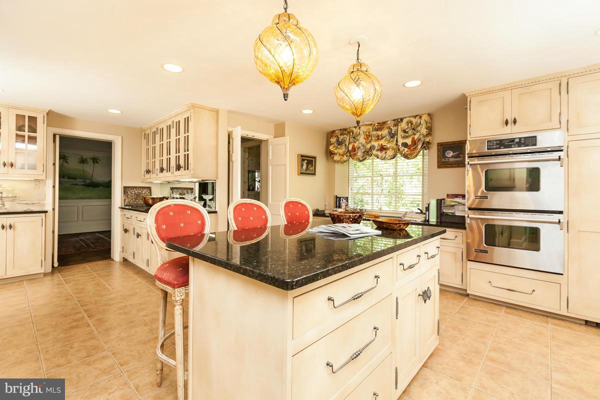 1302 Aintree Road Baltimore, MD 21286 - Photo 9 of 30 Kitchen