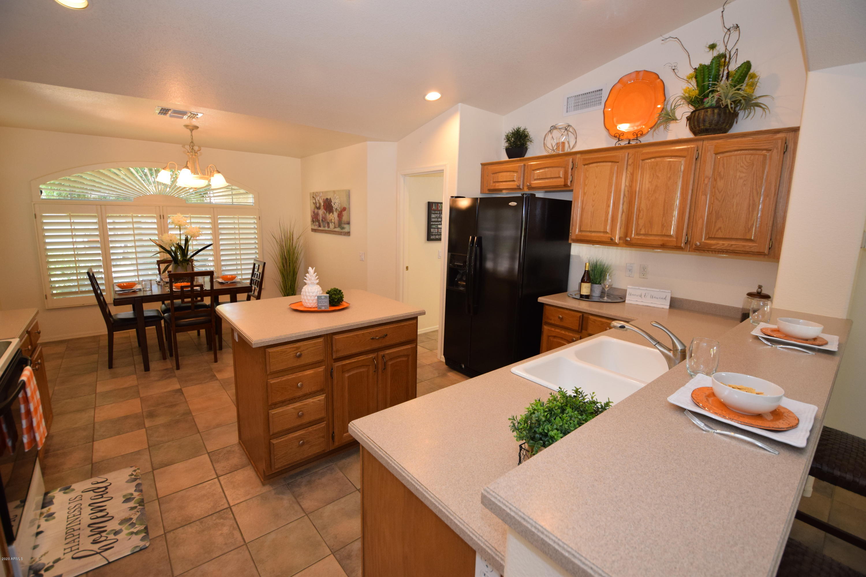 15571 Piccadilly Road Goodyear, AZ 85395 - Photo 10 of 28 DSC_0238
