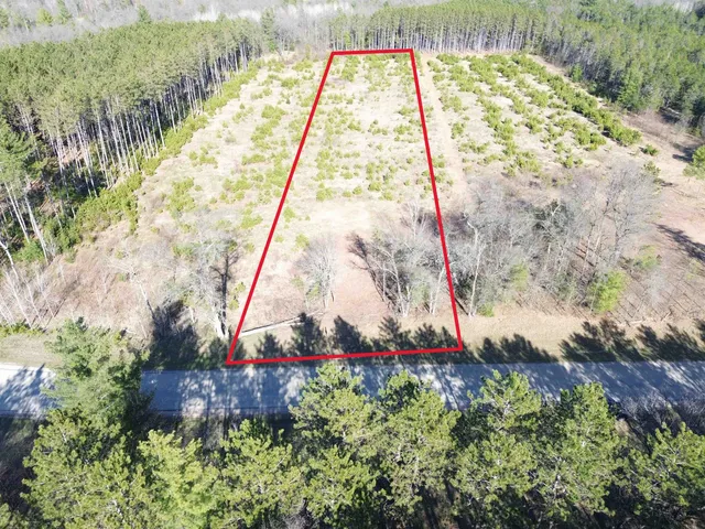 $115,000 | 11800 High Falls Road, Crivitz, WI 54114