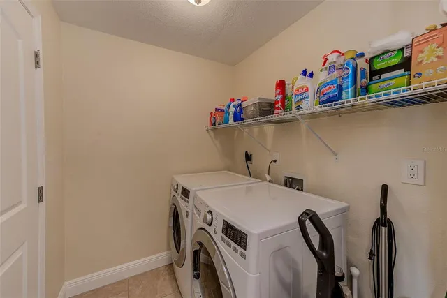 $1,200,000 | 100 Windrush Boulevard, Unit 2, Indian Rocks Beach, FL 33785