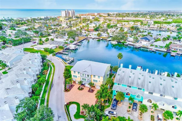 $1,200,000 | 100 Windrush Boulevard, Unit 2, Indian Rocks Beach, FL 33785