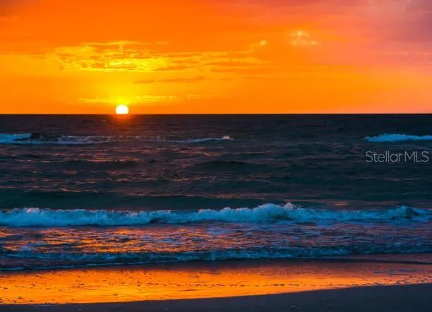 $1,050,000 | 100 Windrush Boulevard, Unit 2, Indian Rocks Beach, FL 33785