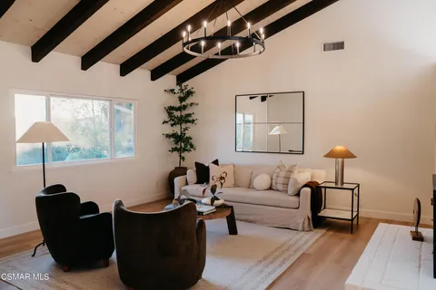 $2,175,000 | 1884 Calle Salto, Thousand Oaks, CA 91360