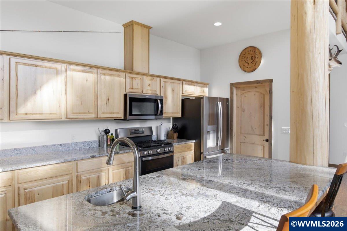 53 Olalla Road Toledo, OR 97391 - Photo 13 of 48