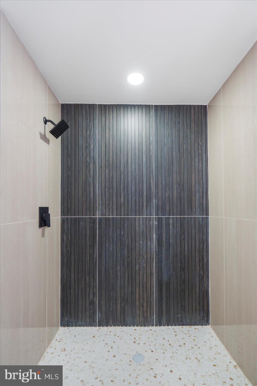 2422 East Biddle Street Baltimore, MD 21213 - Photo 22 of 27 a view of wooden floor