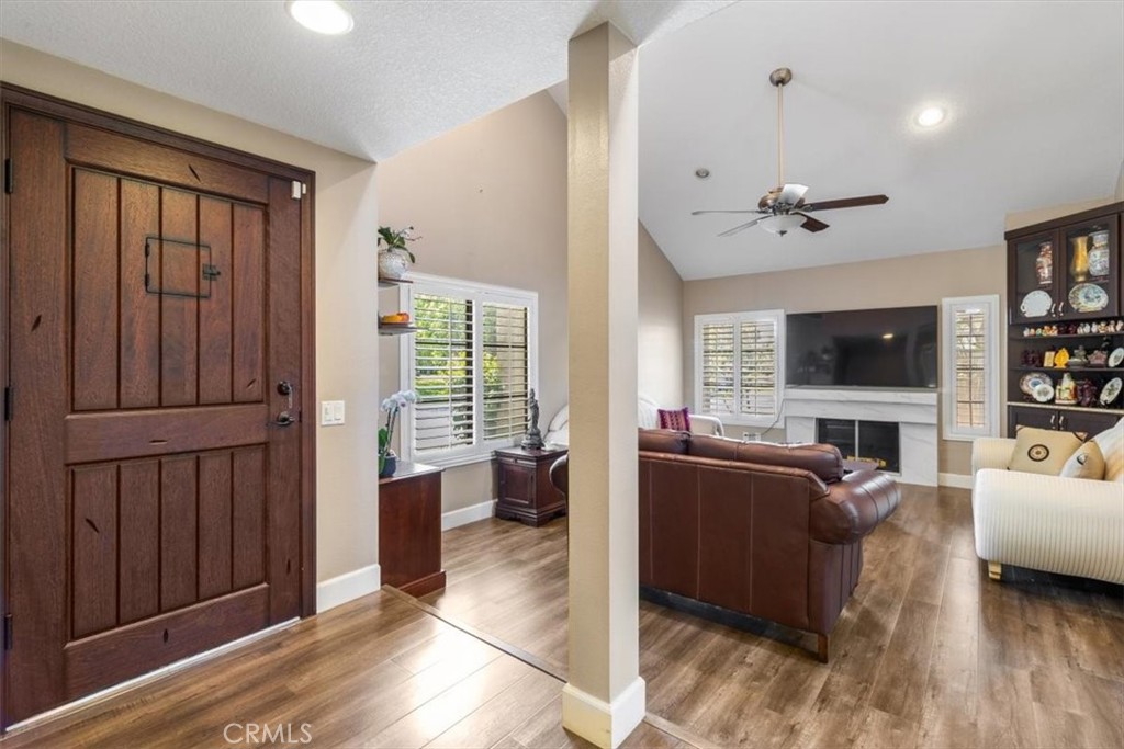 1735 Wisteria Drive Brea, CA 92821 - Photo 5 of 46