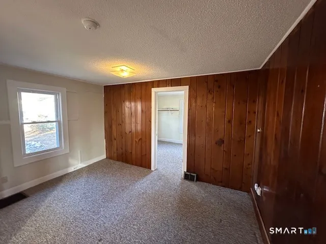 $2,000 | 38 Covey Road, Burlington, CT 06013