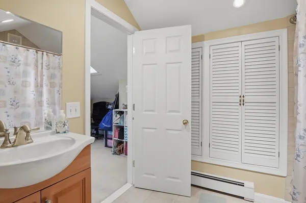 $439,900 | 84 Eureka Street, Worcester, MA 01603