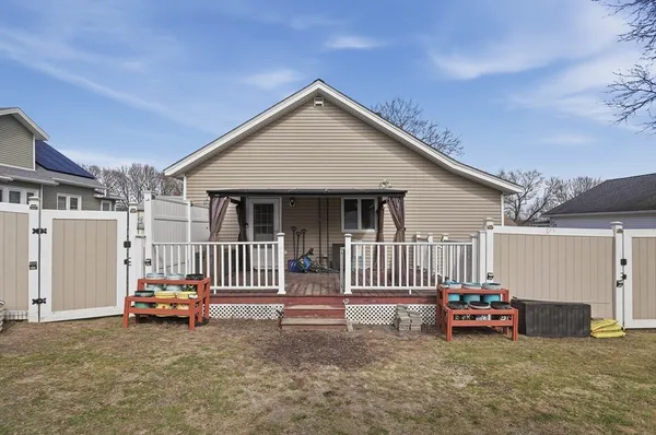 $439,900 | 84 Eureka Street, Worcester, MA 01603