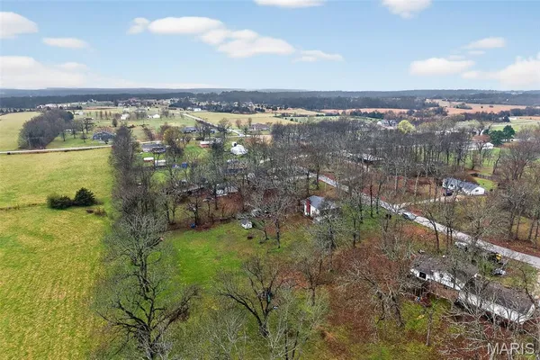 $159,900 | 19536 Echo Road, Phillipsburg, MO 65722