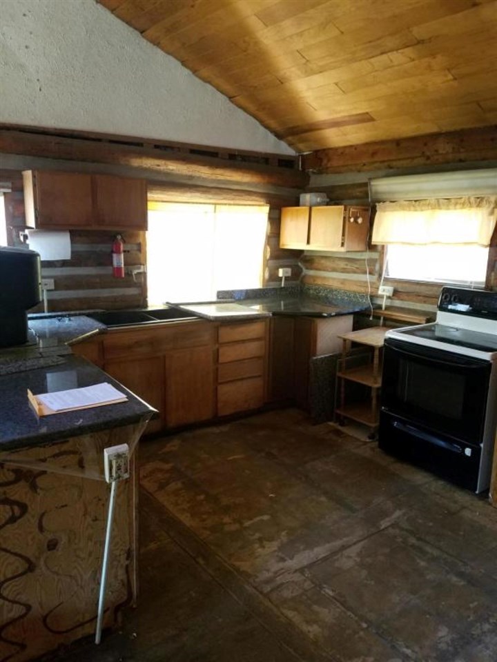 4531 South Hidden Road Loon Lake, WA 99148 - Photo 7 of 20