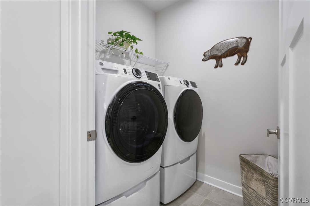 115 Apprentice Landing Williamsburg, VA 23185 - Photo 33 of 49 a utility room with dryer and washer