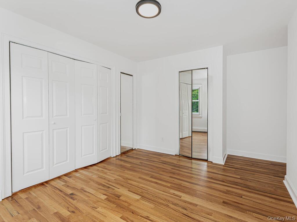 131 Huntsbridge Road, Unit 2 Yonkers, NY 10704 - Photo 4 of 17