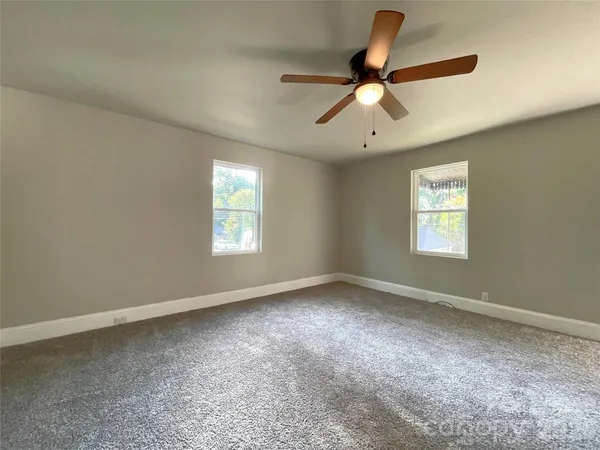 $1,795 | 706 Hillside Street, Kannapolis, NC 28083