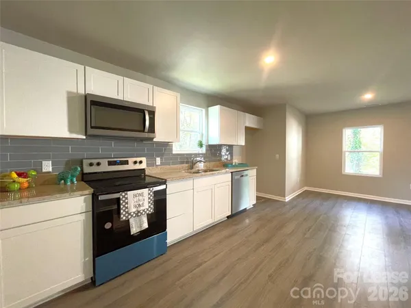 $1,795 | 706 Hillside Street, Kannapolis, NC 28083