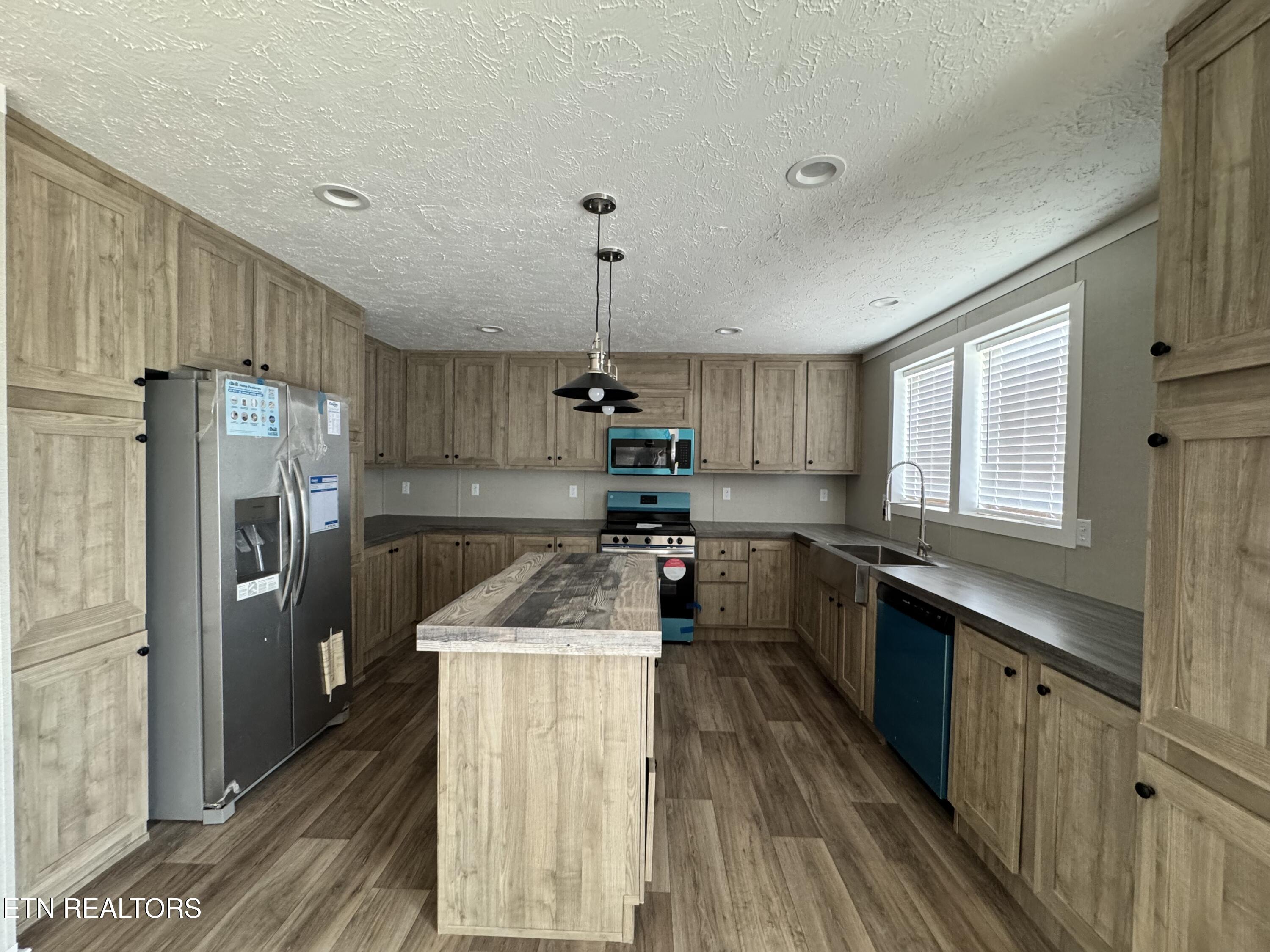 320 Perkey Way Tazewell, TN 37879 - Photo 12 of 19 Kitchen