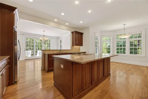 $1,400,000 | 9 Newbury Drive, Westerly, RI 02891
