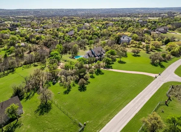 a view of a big yard