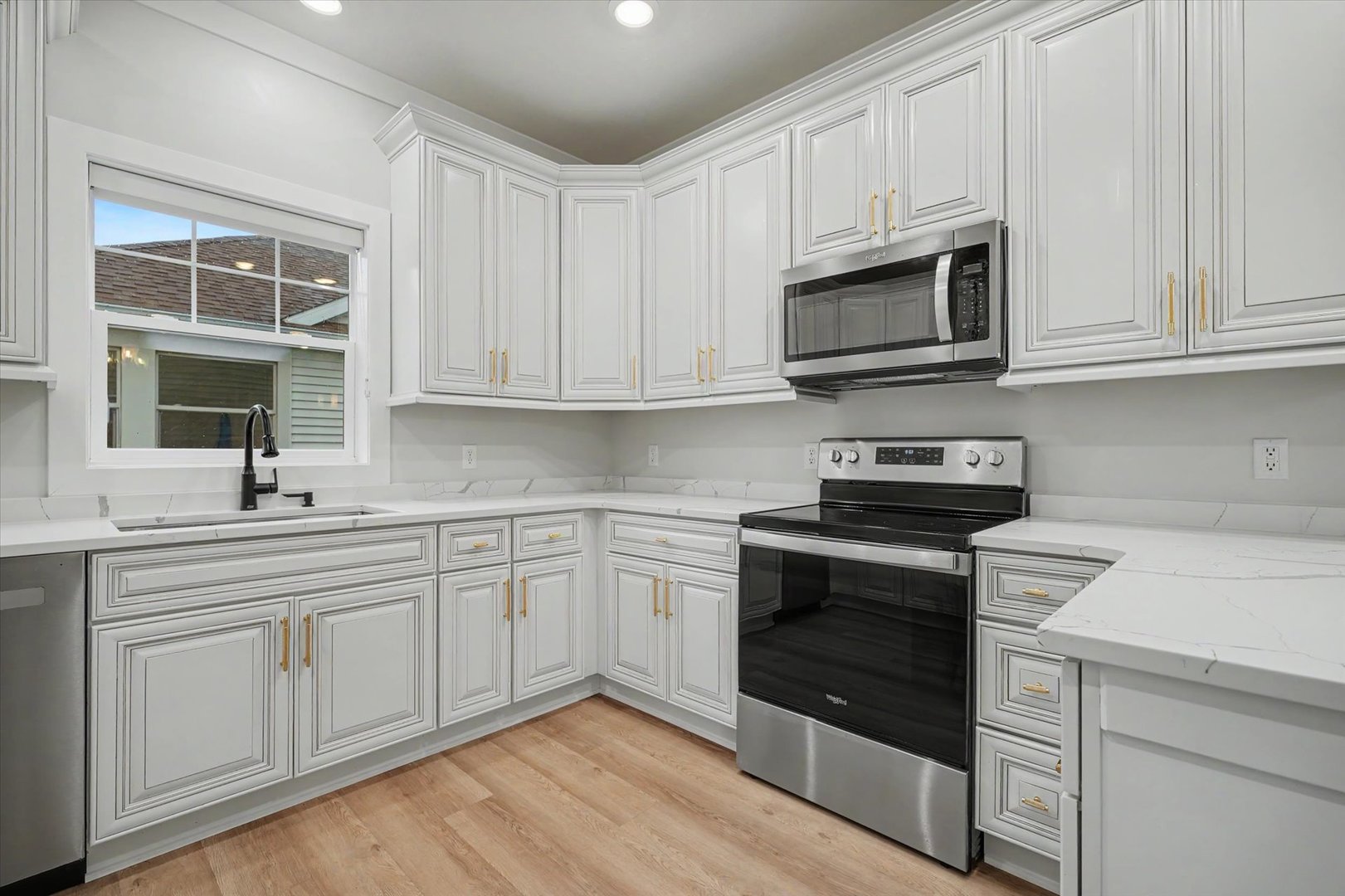 3704 Boulder Ridge Drive Champaign, IL 61822 - Photo 15 of 36 Gallery Image 15