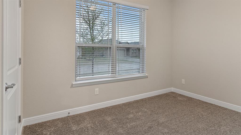 117 Ringtail Drive Rhome, TX 76078 - Photo 15 of 29