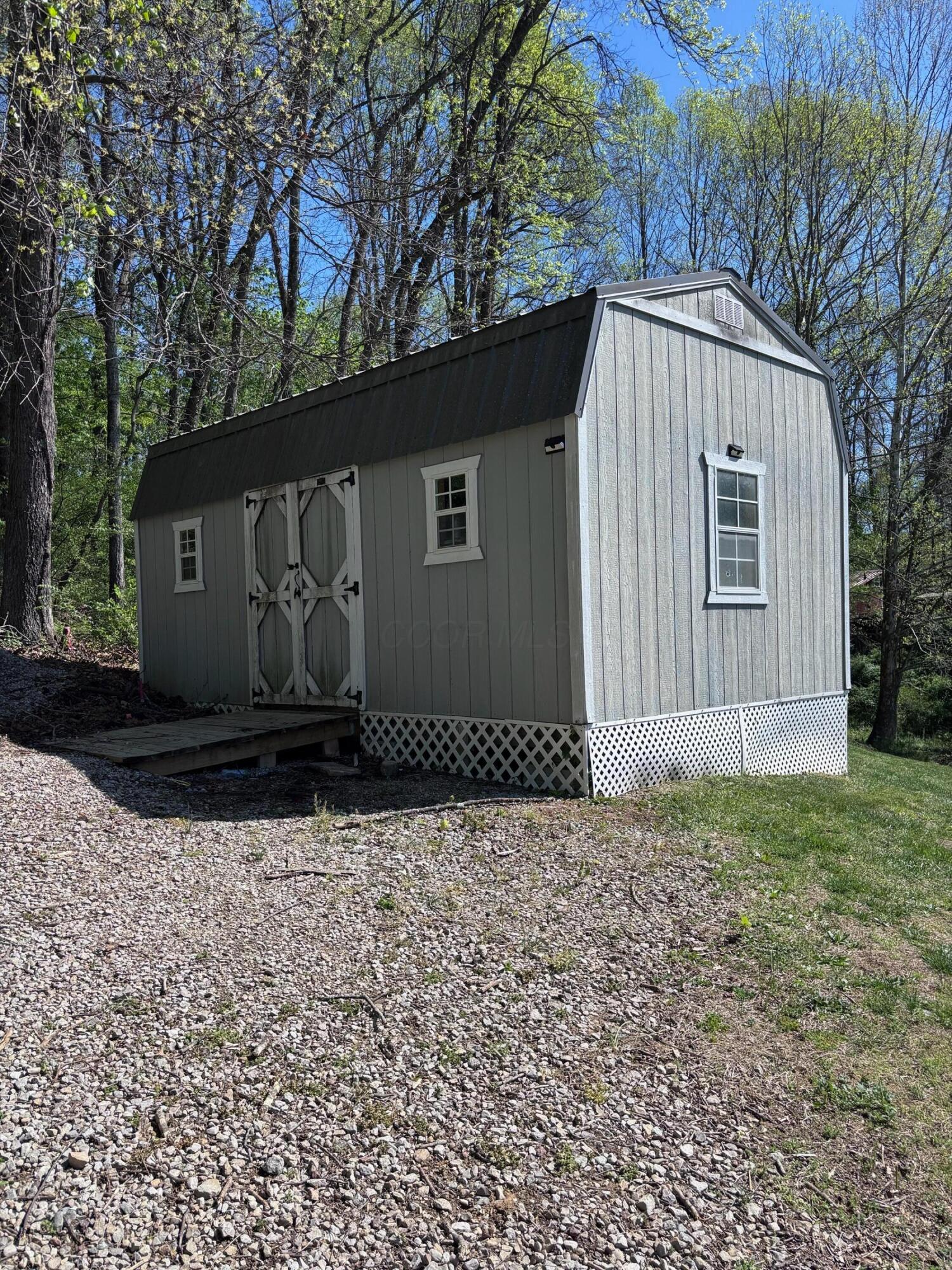 41980 Midkiff Road Pomeroy, OH 45769 - Photo 9 of 34