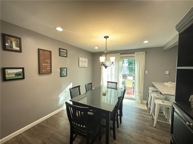 $349,899 | 476 Oaklawn Drive, Pittsburgh, PA 15241