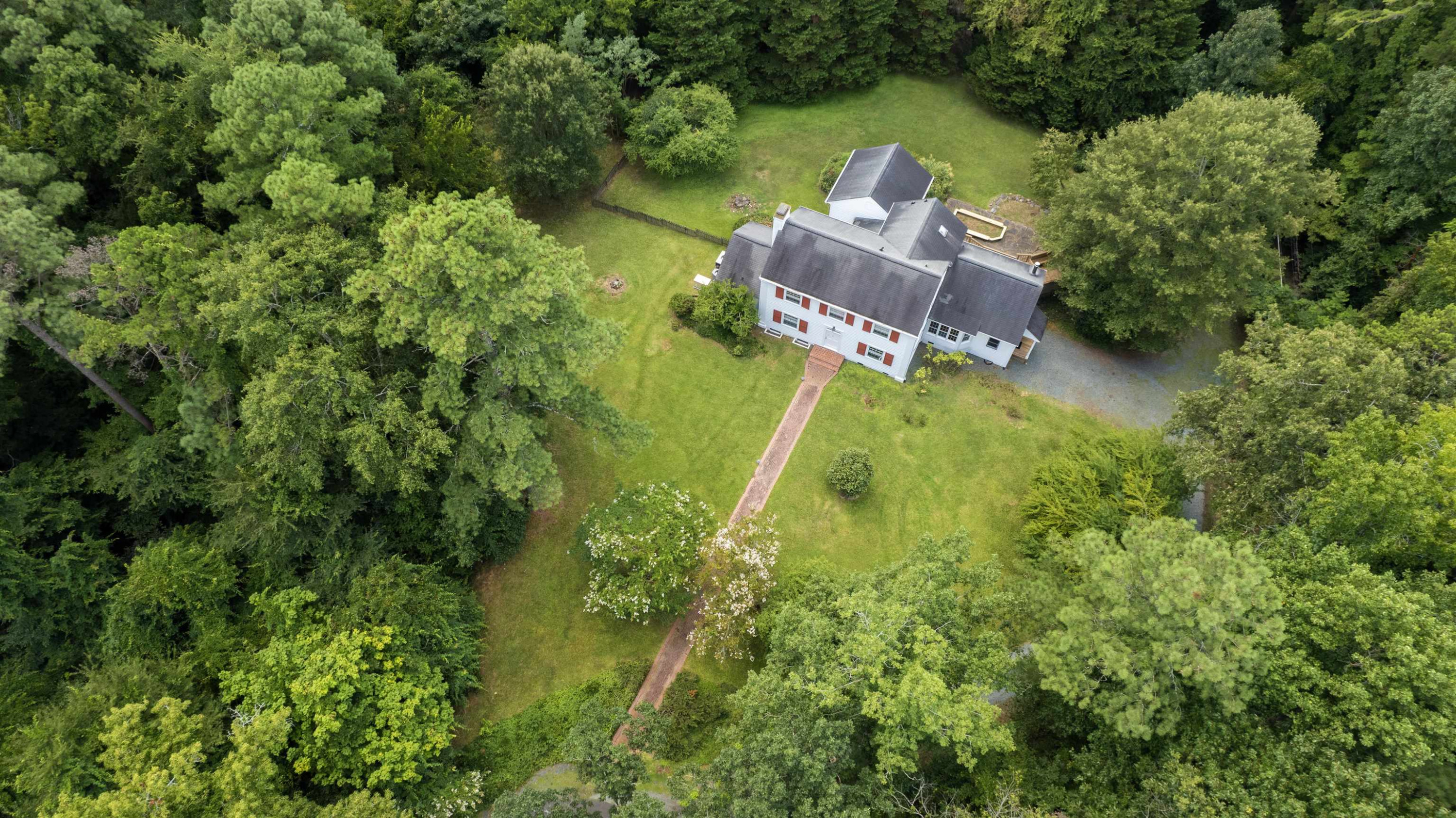 11 Buttons Road Chapel Hill, NC 27514 - Photo 3 of 54 Photo 3