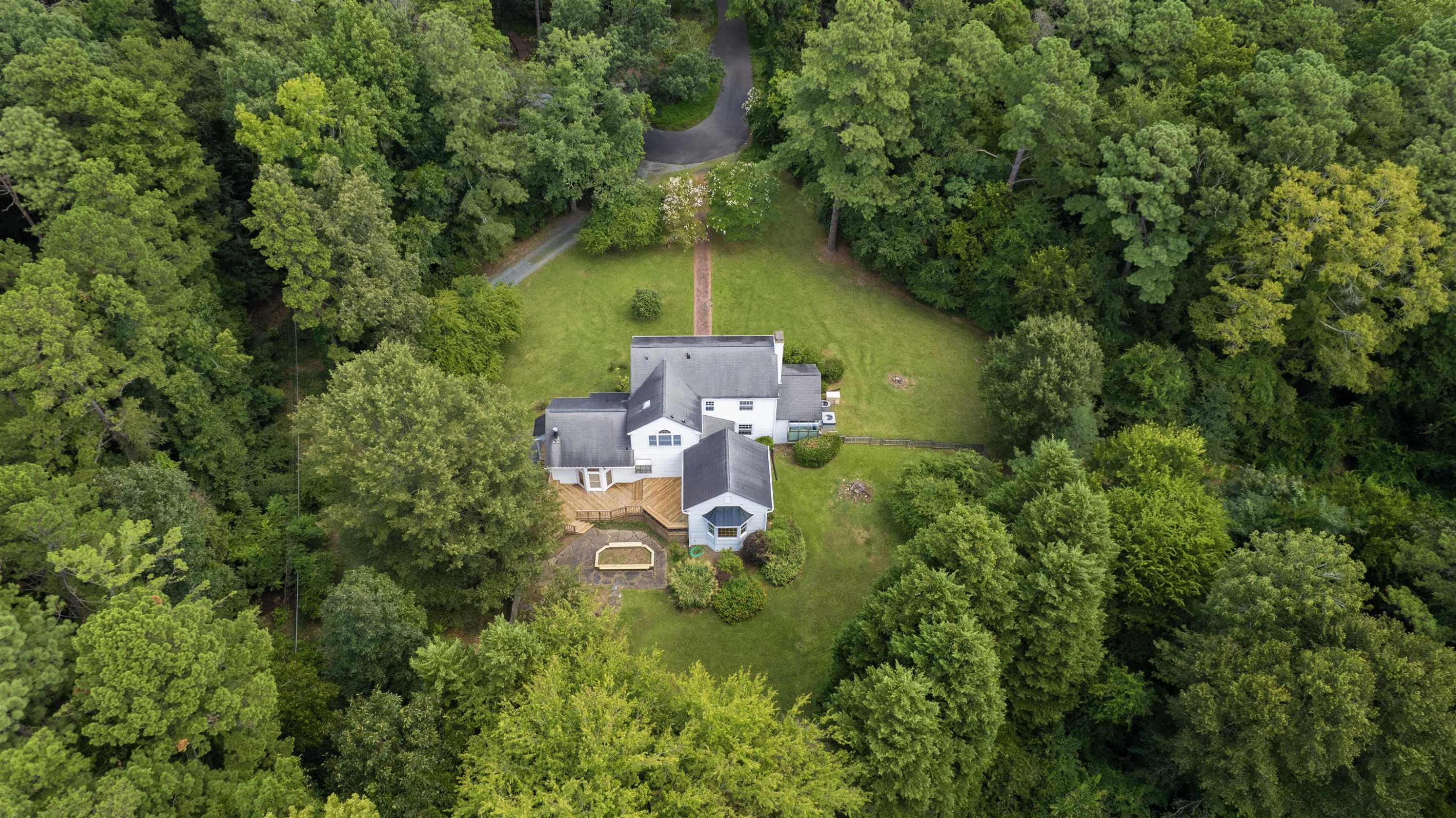 11 Buttons Road Chapel Hill, NC 27514 - Photo 4 of 54 Photo 4