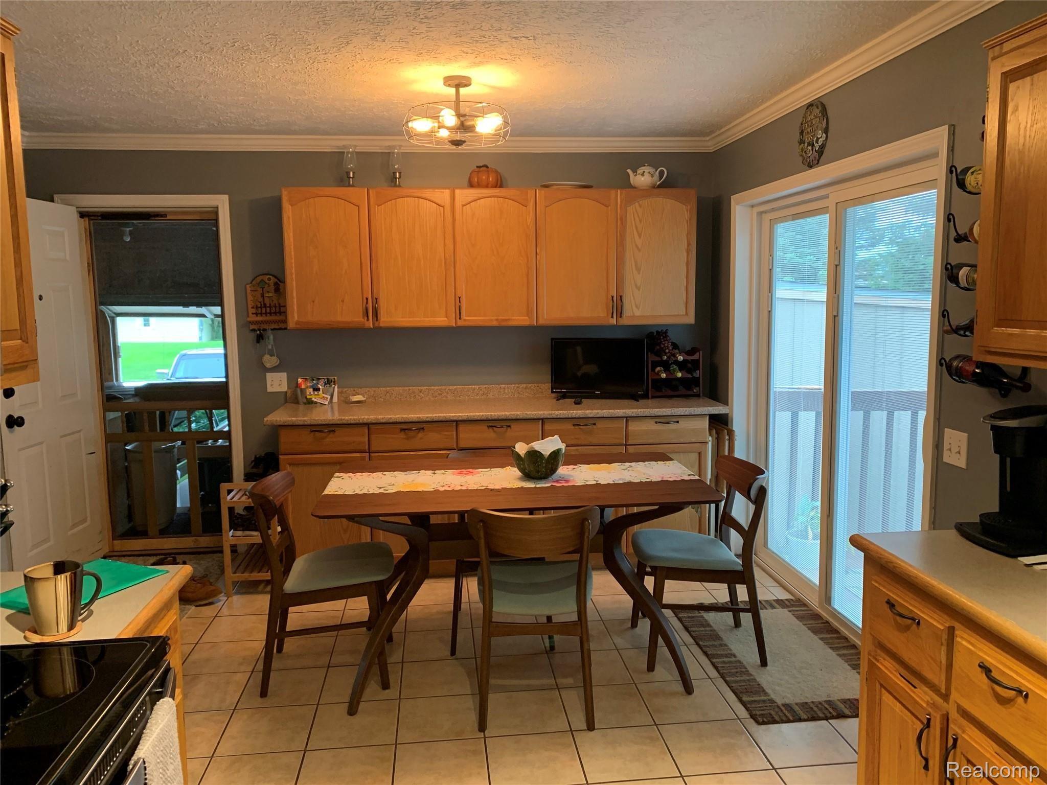 210 Davis Lake Road Lapeer, MI 48446 - Photo 9 of 22 87026A4F-A059-4144-B0F8-9A3FEA18E472.jpeg