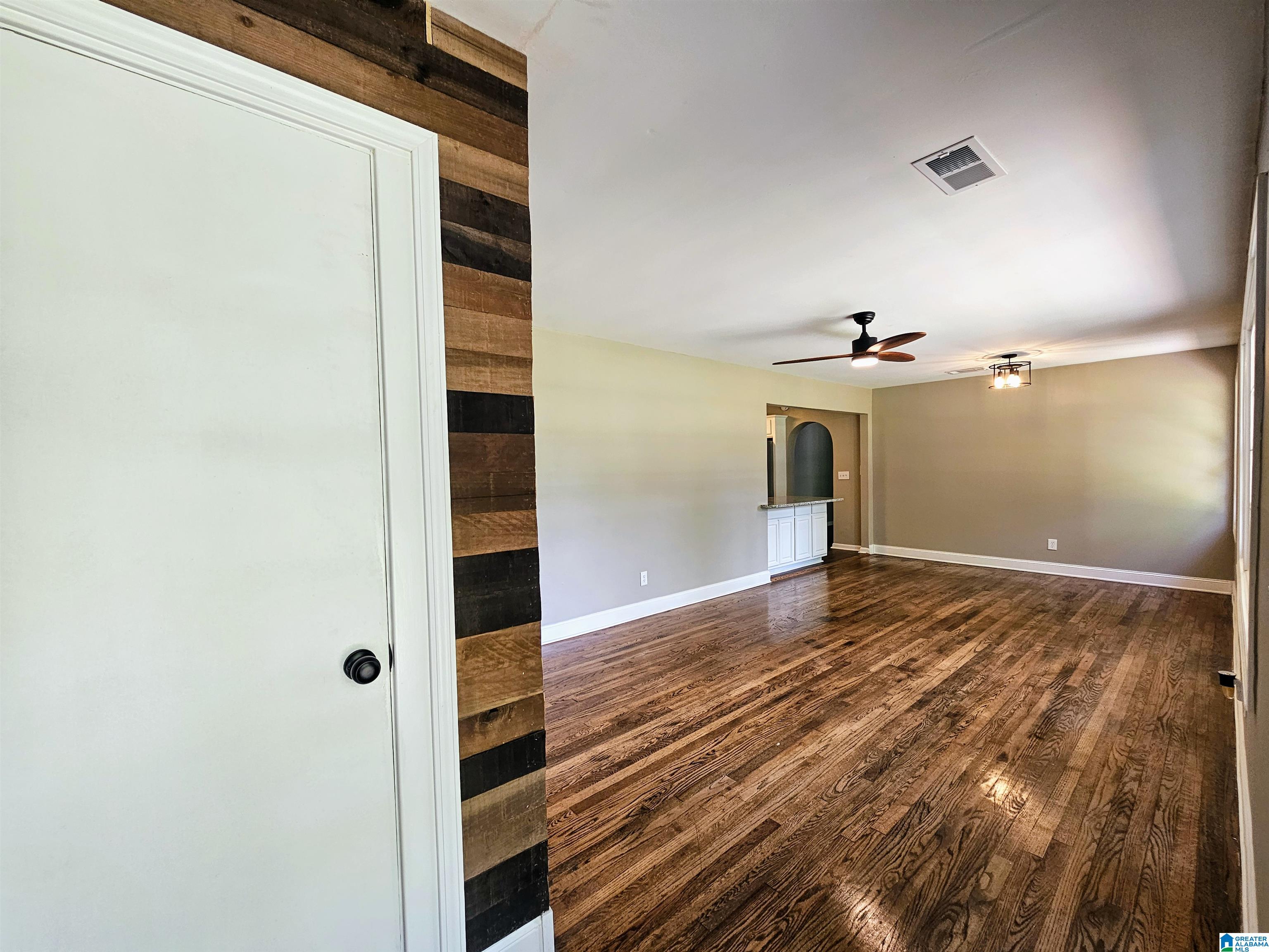 1865 18th Street Calera, AL 35040 - Photo 4 of 23