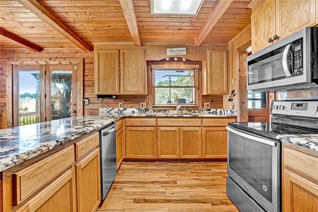 313 Henderson Road Gray Court, SC 29645 - Photo 27 of 48