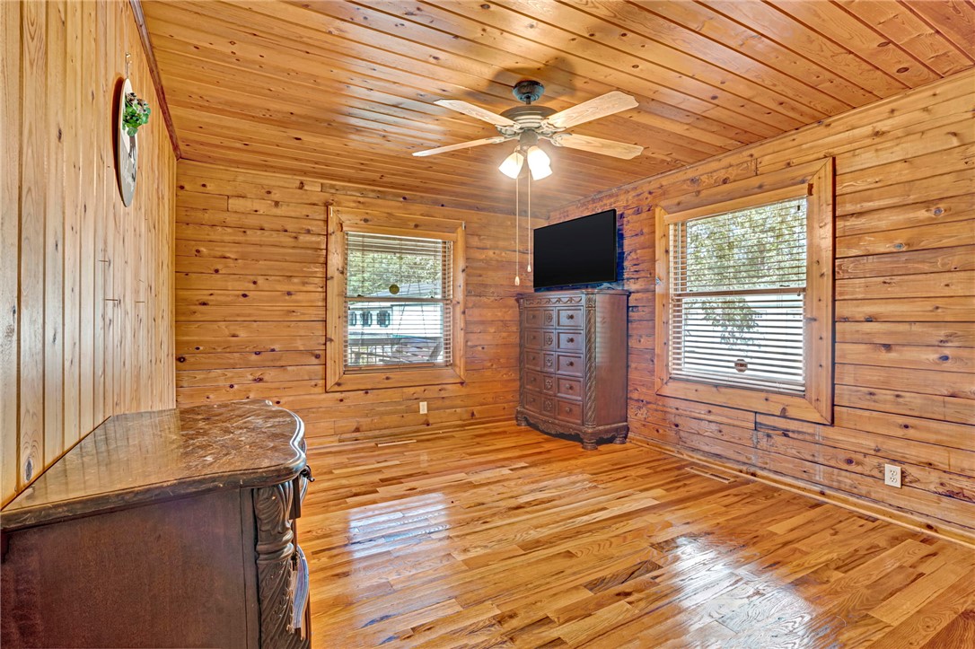 313 Henderson Road Gray Court, SC 29645 - Photo 36 of 48