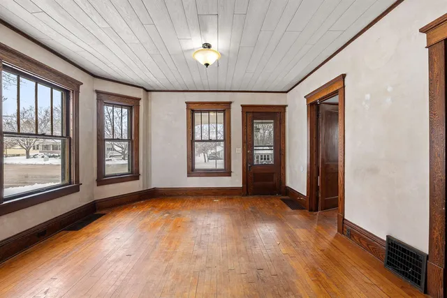 $260,000 | 701 North Center Street, Beaver Dam, WI 53916