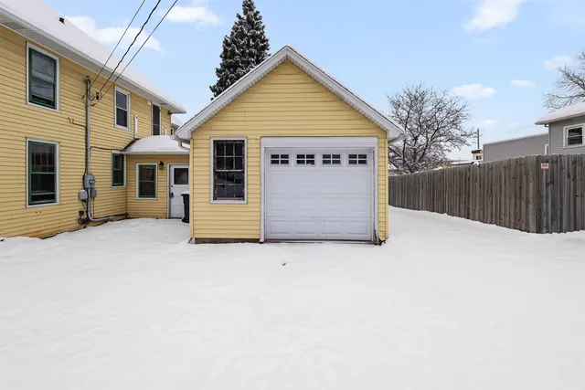 $260,000 | 701 North Center Street, Beaver Dam, WI 53916