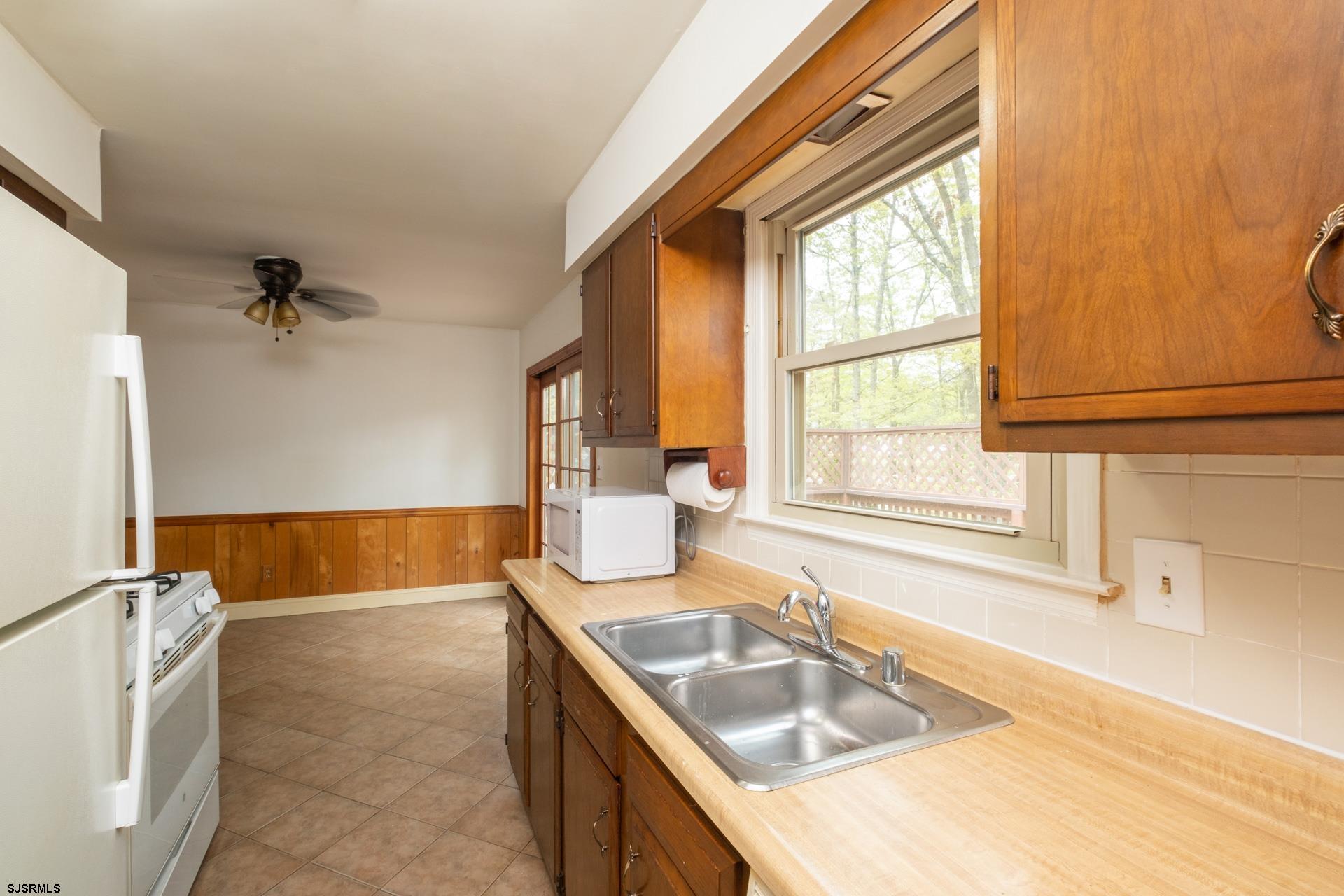 1441 Stagecoach Road Ocean View, NJ 08230 - Photo 5 of 23 Gallery Image 5