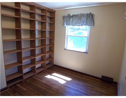 147 Inwood Road Pittsburgh, PA 15237 - Photo 12 of 18 1st Floor Plan.
