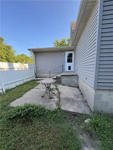 $155,500 | 204 West 3rd Street, Stanberry, MO 64489