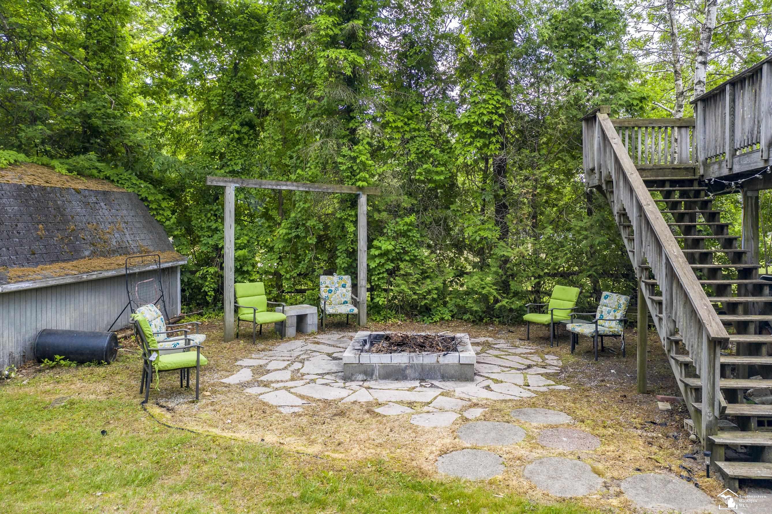 8736 Douglas Road Temperance, MI 48182 - Photo 32 of 40