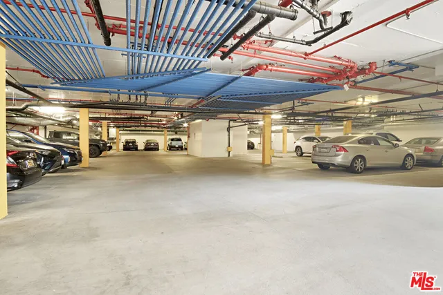 a picture of city view