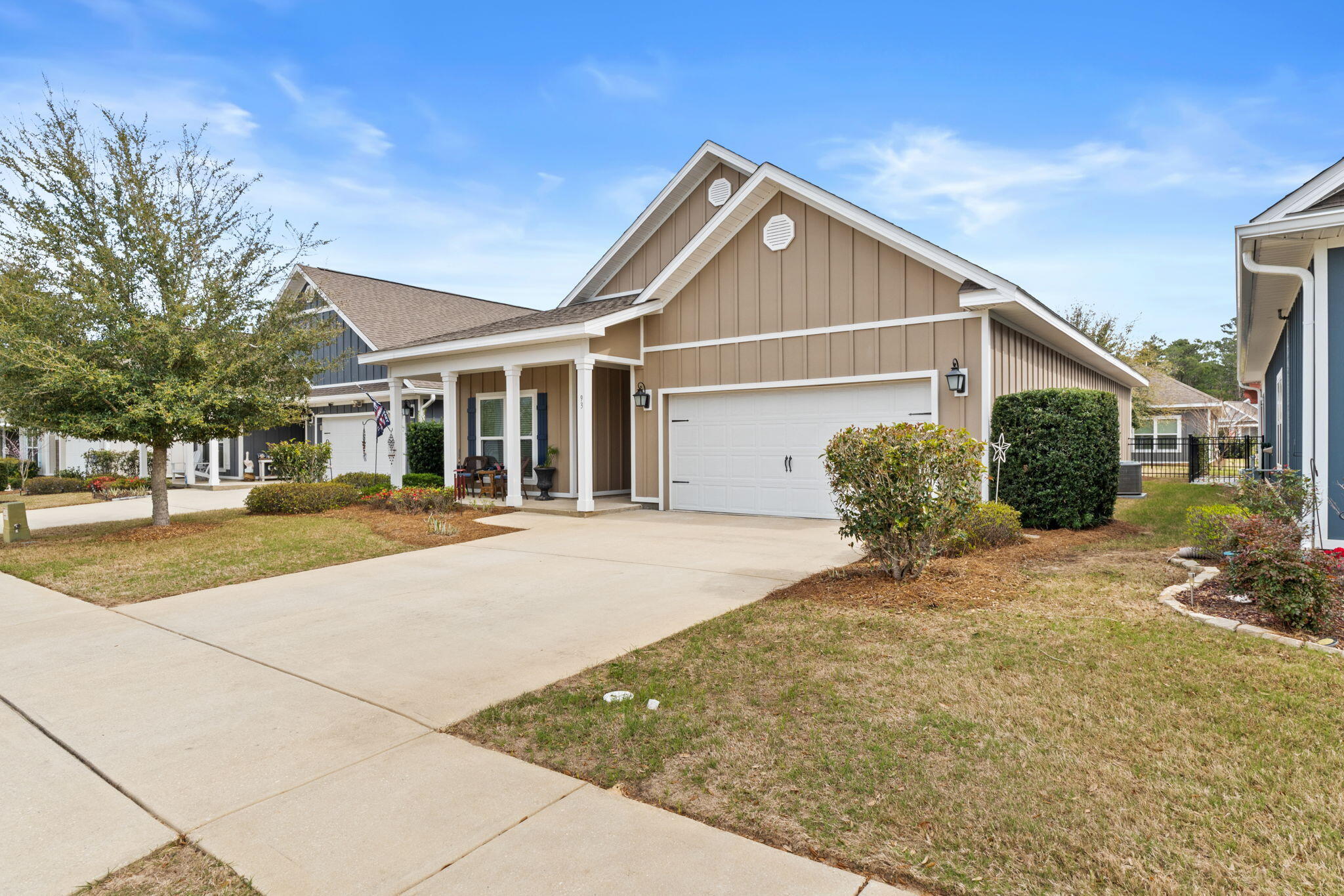 93 Dusky Way Freeport, FL 32439 - Photo 2 of 38 2-web-or-mls-FDP00601