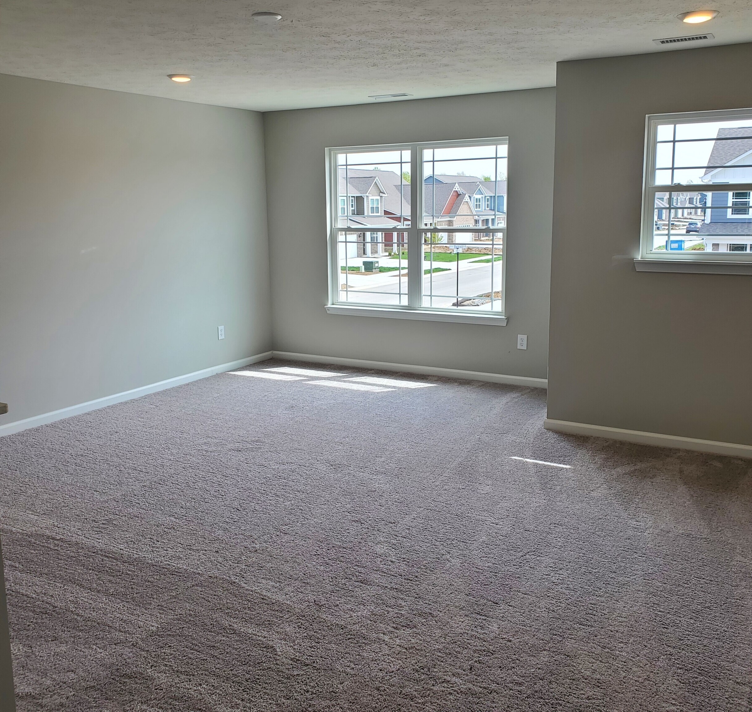 687 Blackrock Drive Pendleton, IN 46064 - Photo 2 of 11